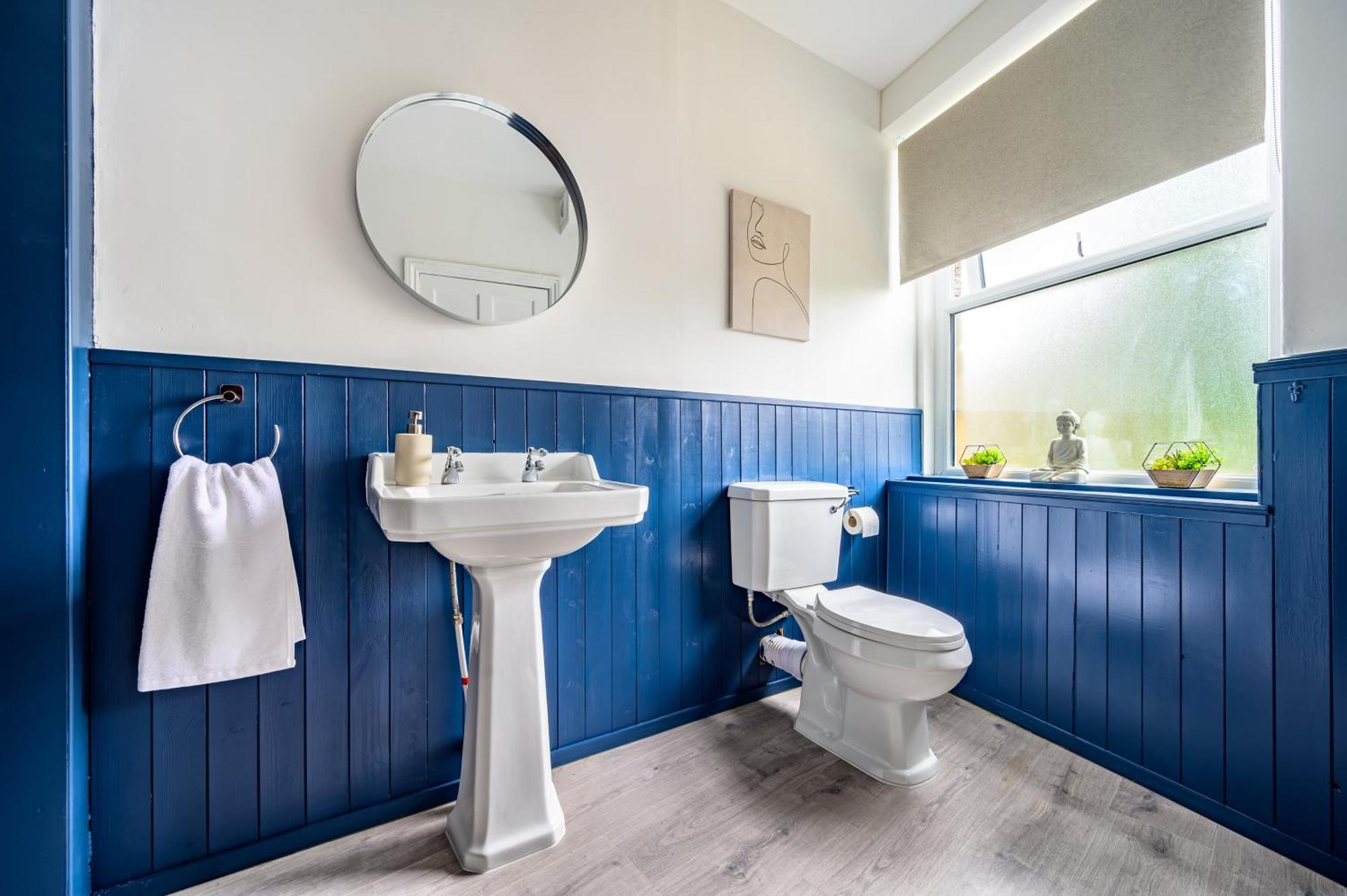 Вилла Stunning House Sleeps 7 - Parking Бакстон Экстерьер фото